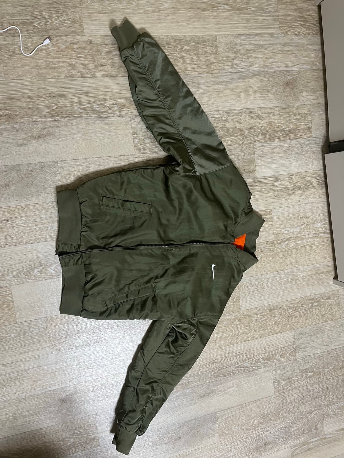 나이키 NSW 리버시블 바시티 봄버 자켓 상품이미지2