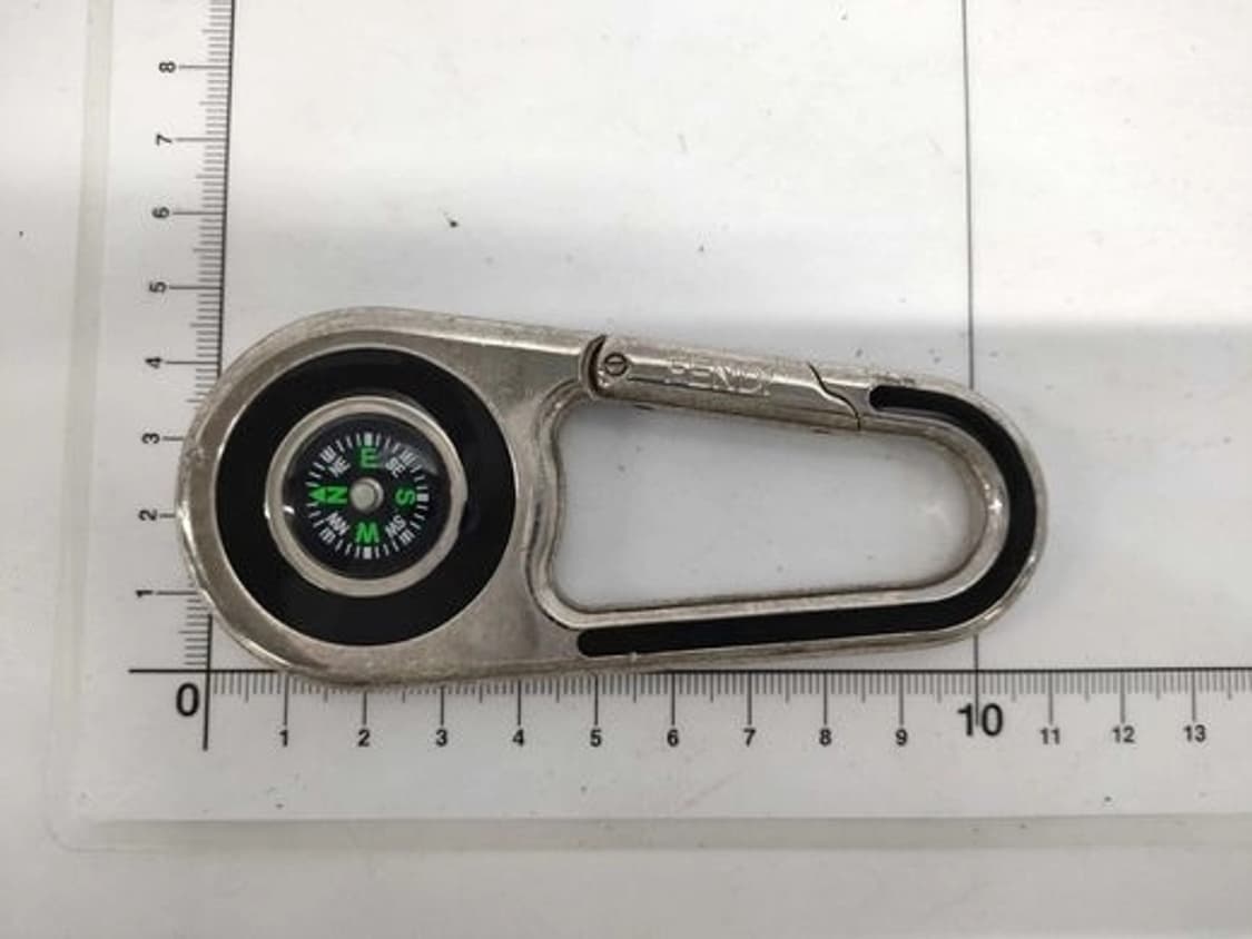 🏷️ [예약판매] 펜디(FENDI) 빈티지 컴퍼스(나침반) 백 참 상품이미지3