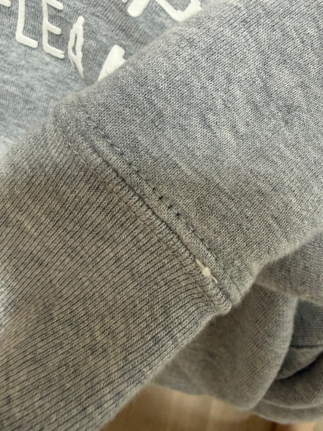 유니클로 스폰지밥 후드티 L 상품이미지3