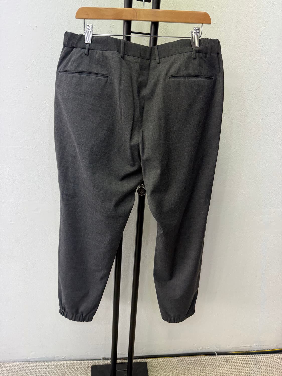 정품) PT토리노 남성 밴딩 슬랙스팬츠 52 상품이미지4