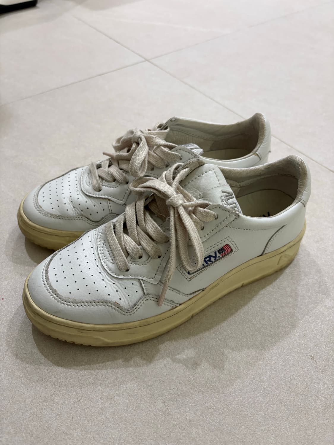 오트리 메달리스트 38 사이즈 상품이미지1