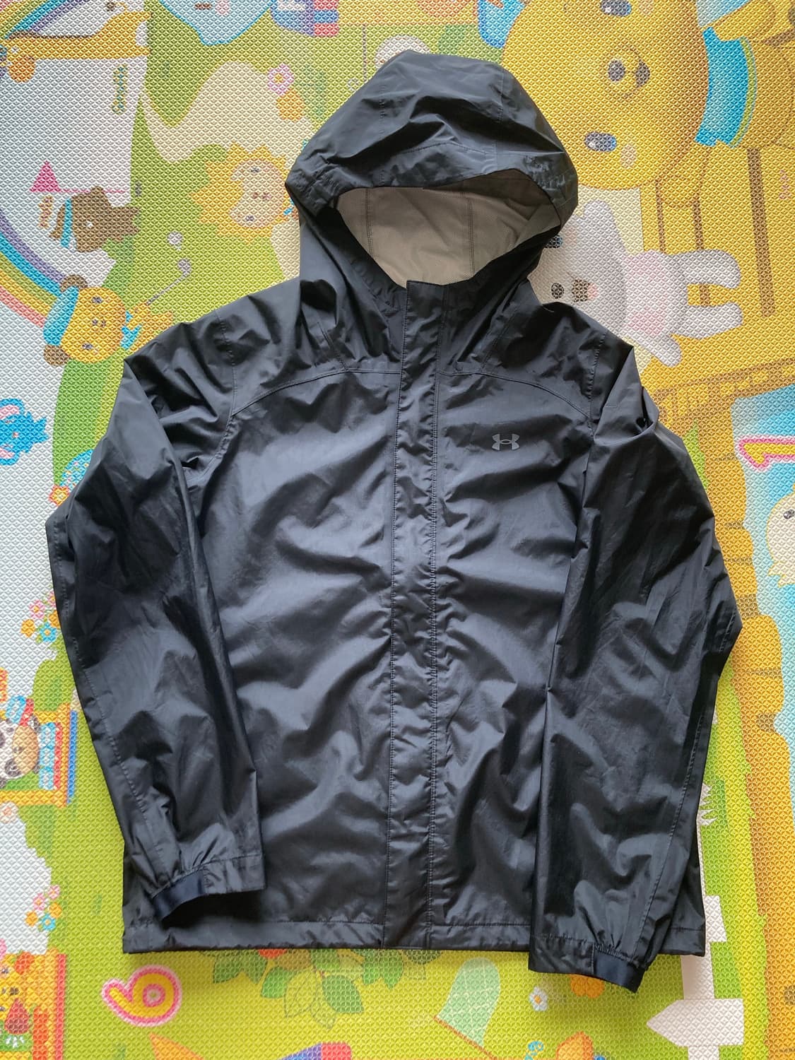 언더아머 후드 바람막이 블랙 M MD 자켓 재킷 잠바 점퍼 맨투맨 모자  상품이미지1