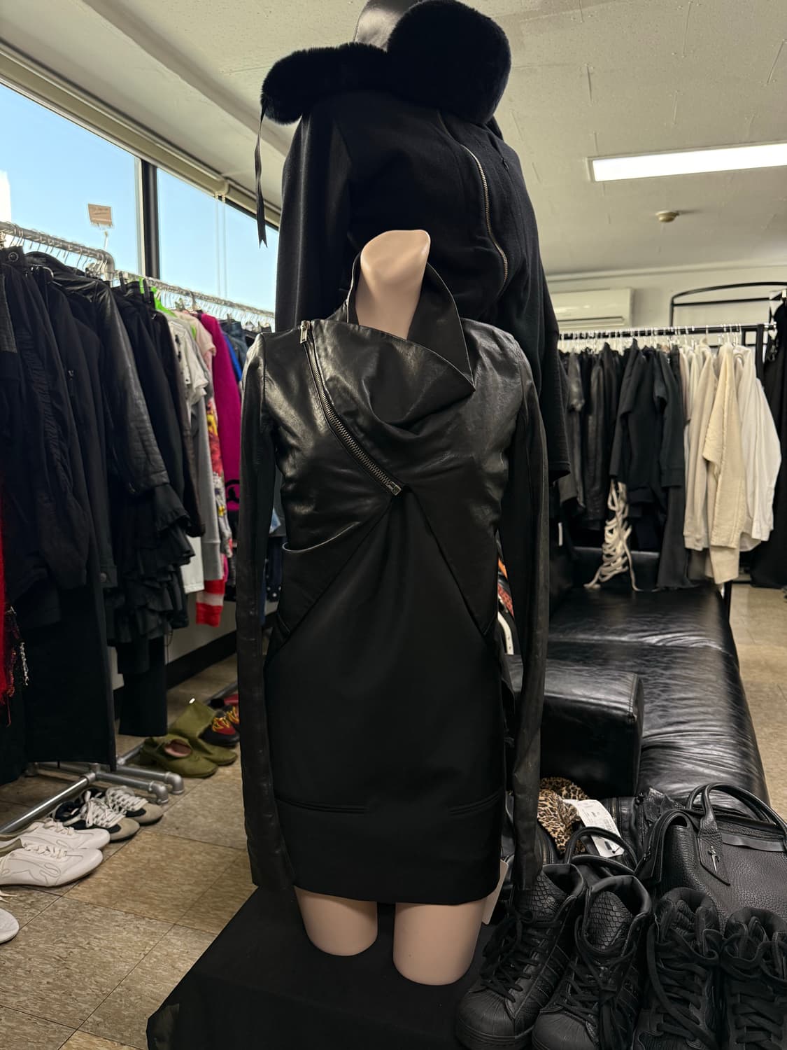 릭오웬스 11FW 드레이프 하이넥 사선 크롭 라이더자켓 상품이미지2