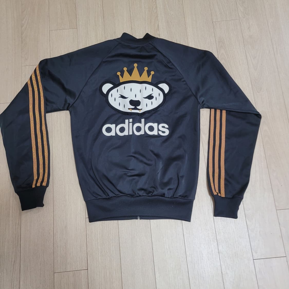 아디다스 니고베어 블랙져지 상품이미지3