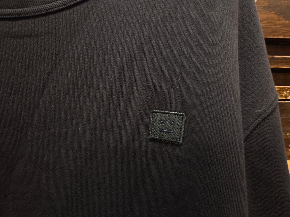 아크네 스웻 상품이미지6