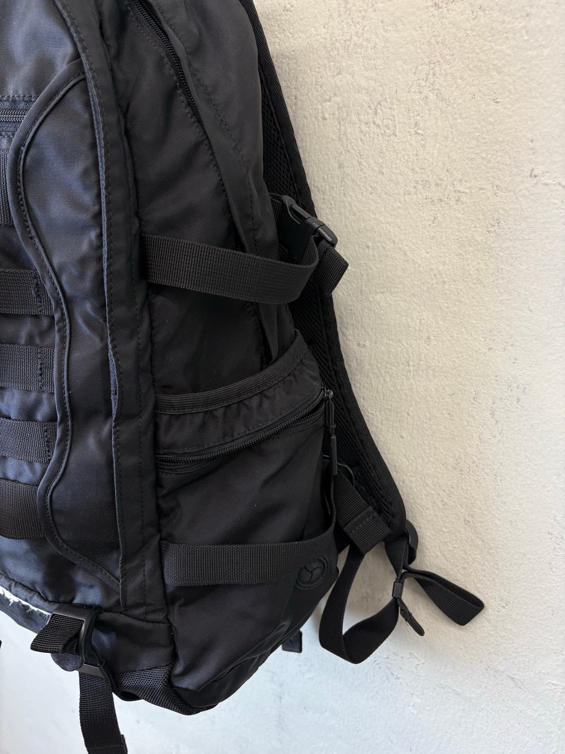 엄브로 댄커 백팩 블랙 상품이미지6