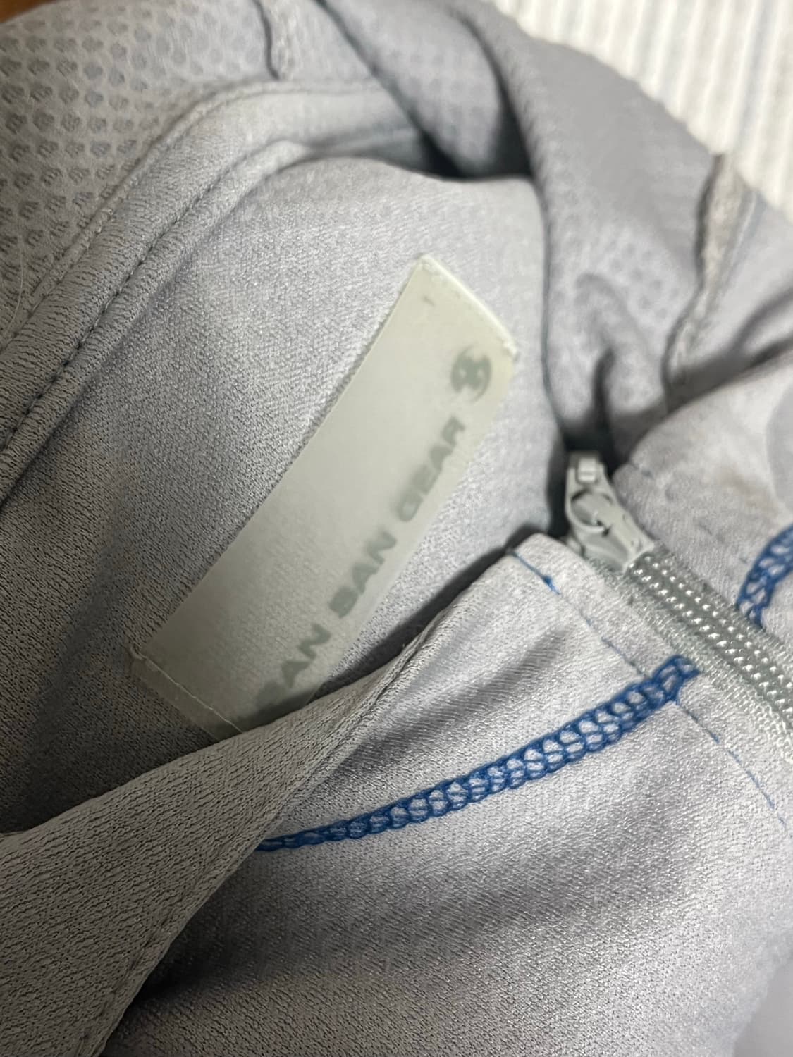 산산기어 25SS 후드집업 산산기어 X 고마츠나나 상품이미지5