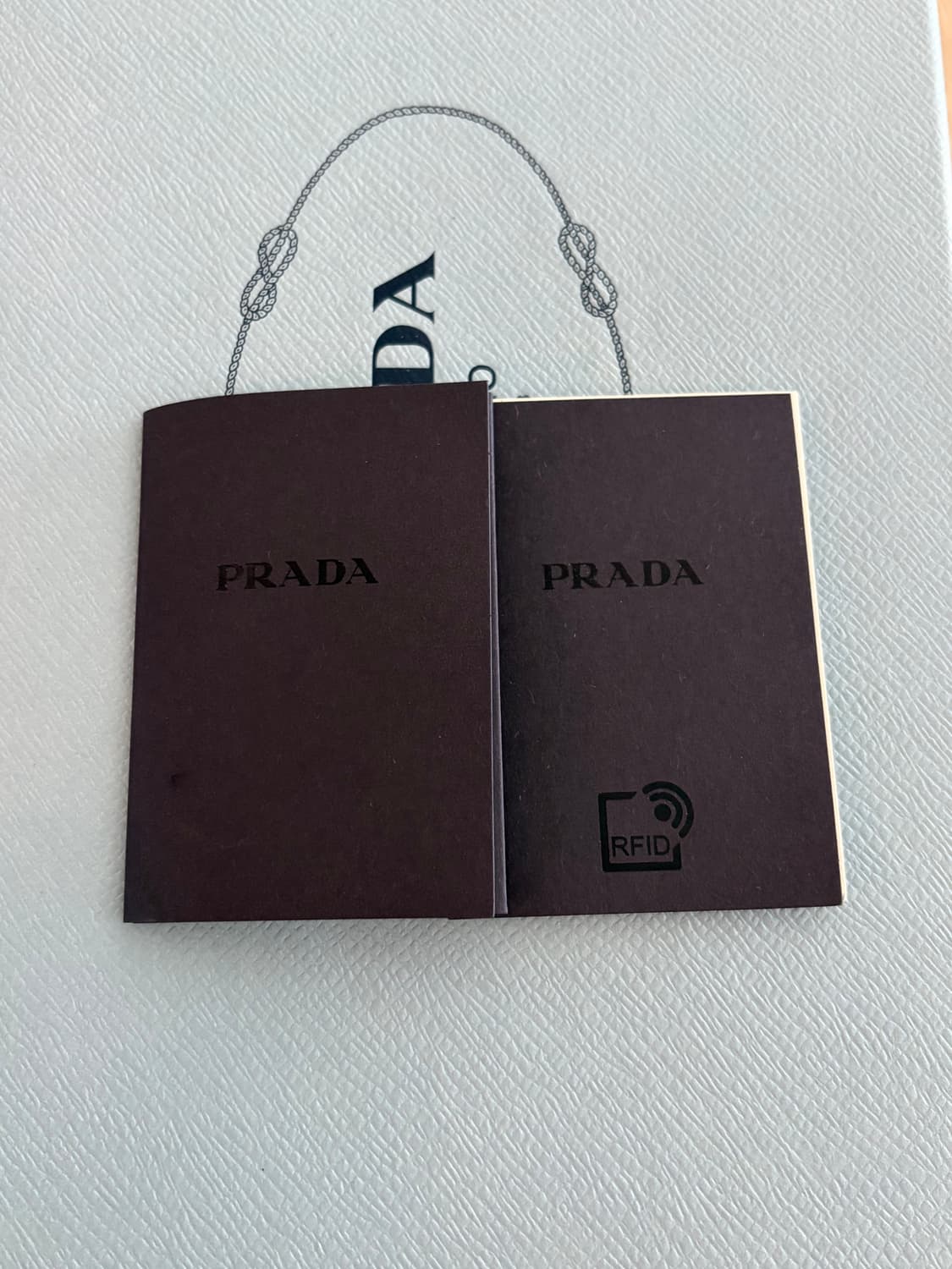 Prada 슬링백 상품이미지4