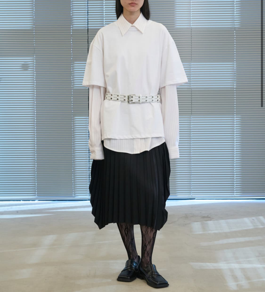 Back-Cutout T (새상품) 상품이미지2