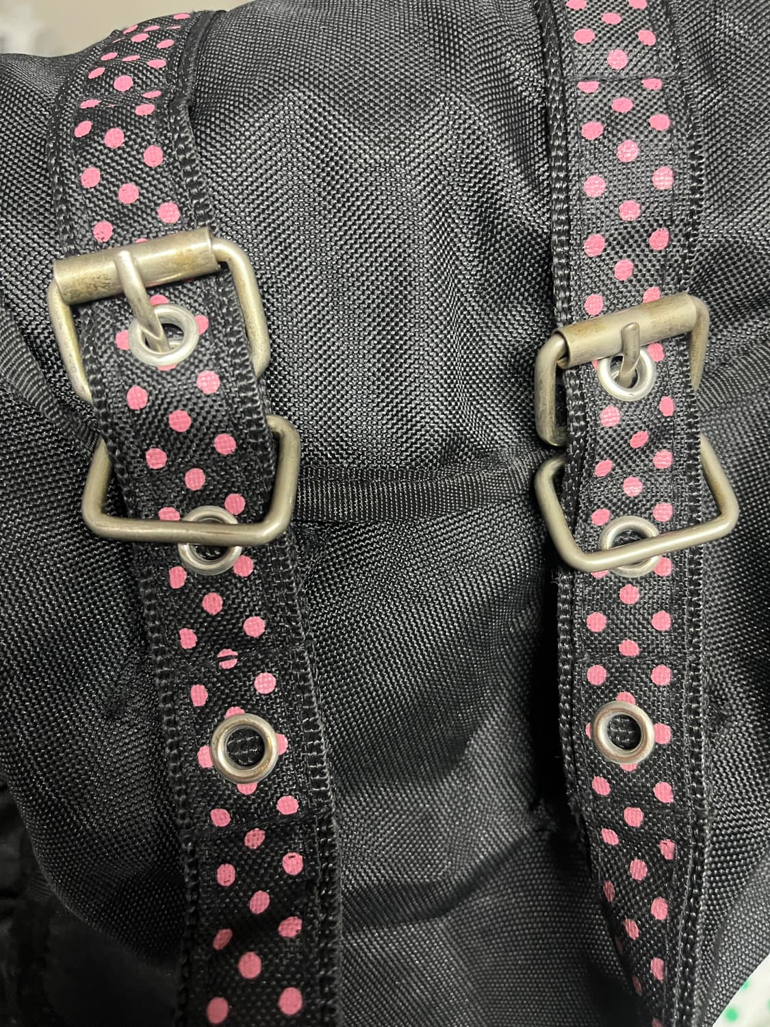 이스트보이 딸기도트 백팩 🍓 상품이미지7