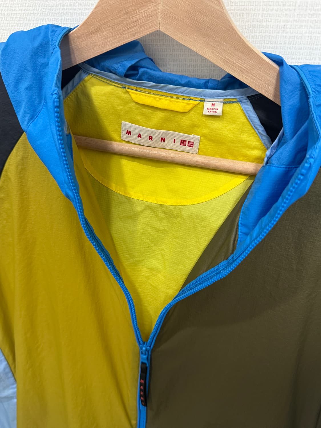 유니클로 마르니 윈드브레이커 M 상품이미지2