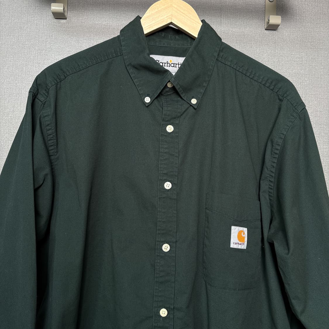 칼하트 딥그린셔츠 상품이미지3