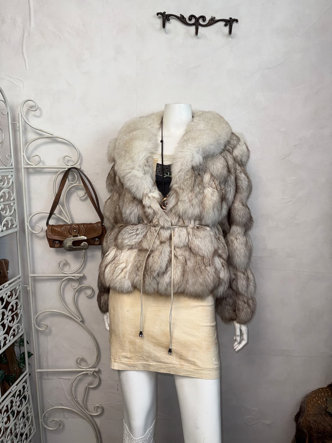 Mixed ivory brown fox fur strap jacket  상품이미지4