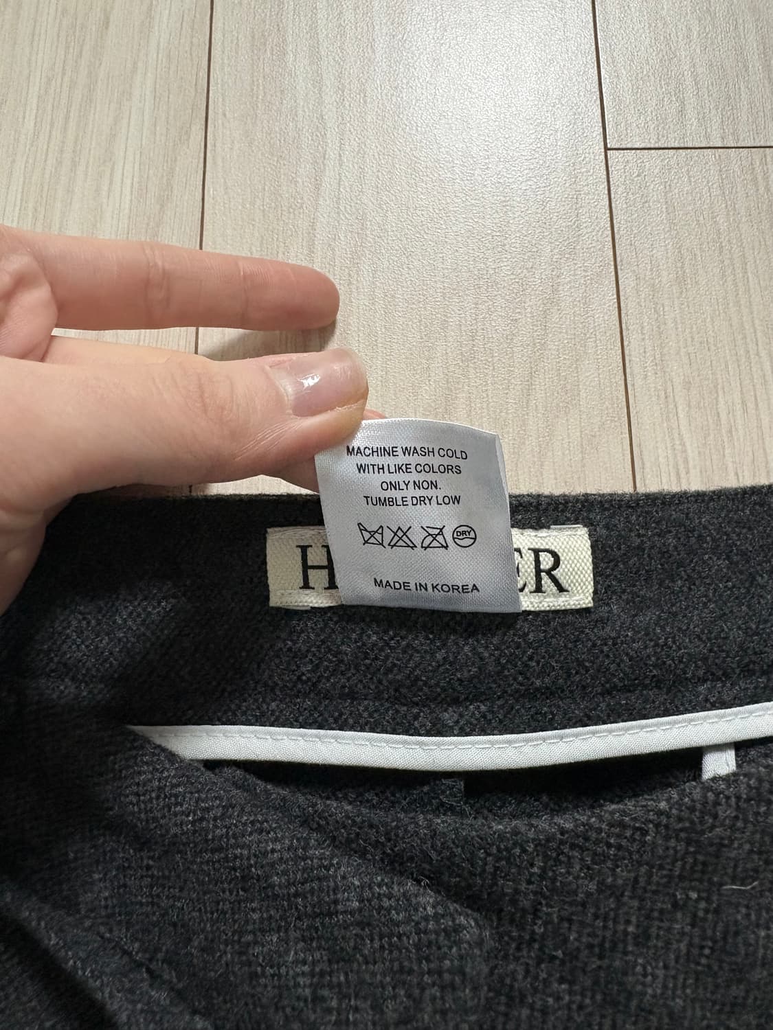 WOOL SHORTS  상품이미지2