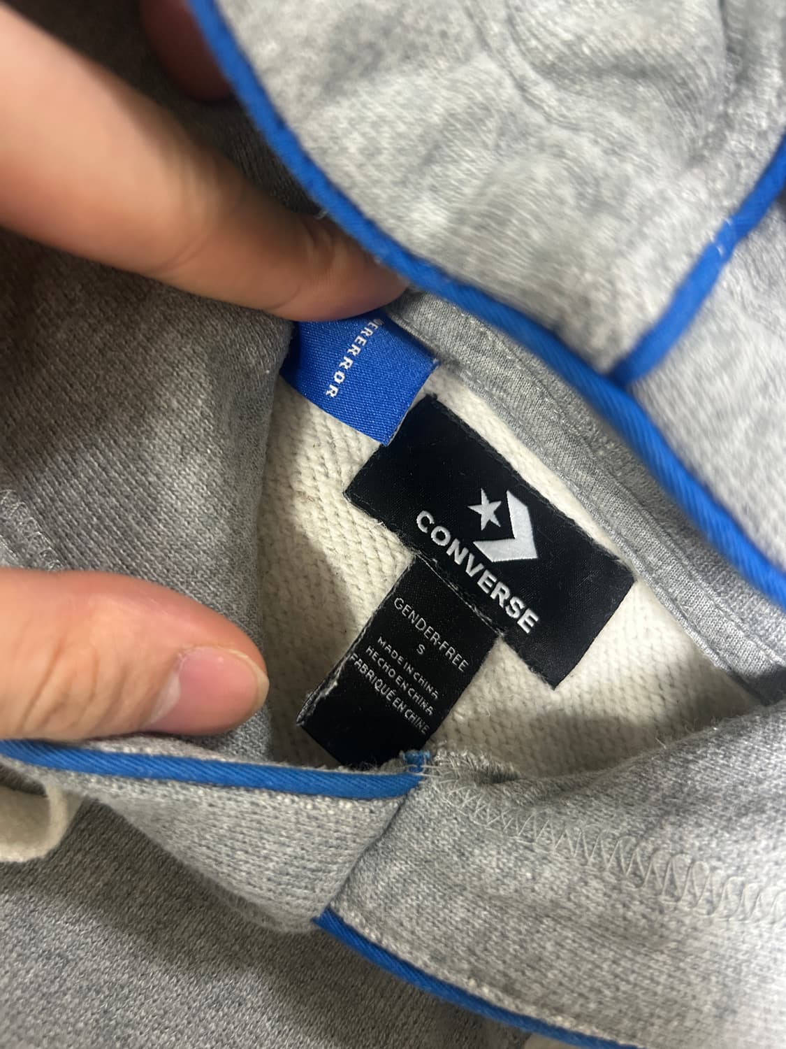 컨버스 x 아더에러 쉐입스 풀오버 후드 빈티지 상품이미지2