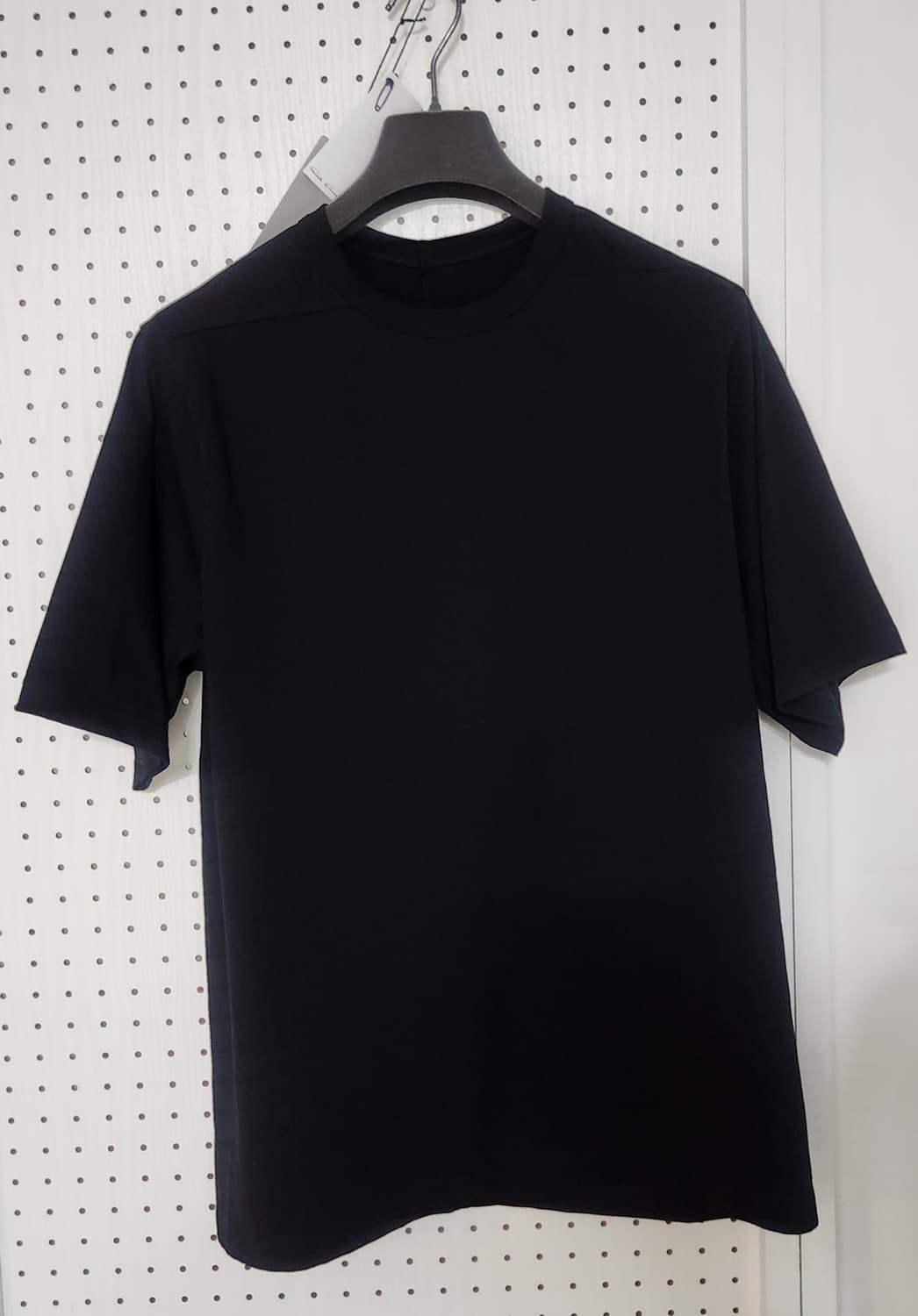 릭오웬스 SS25 브래드 티 JA 블랙  상품이미지2