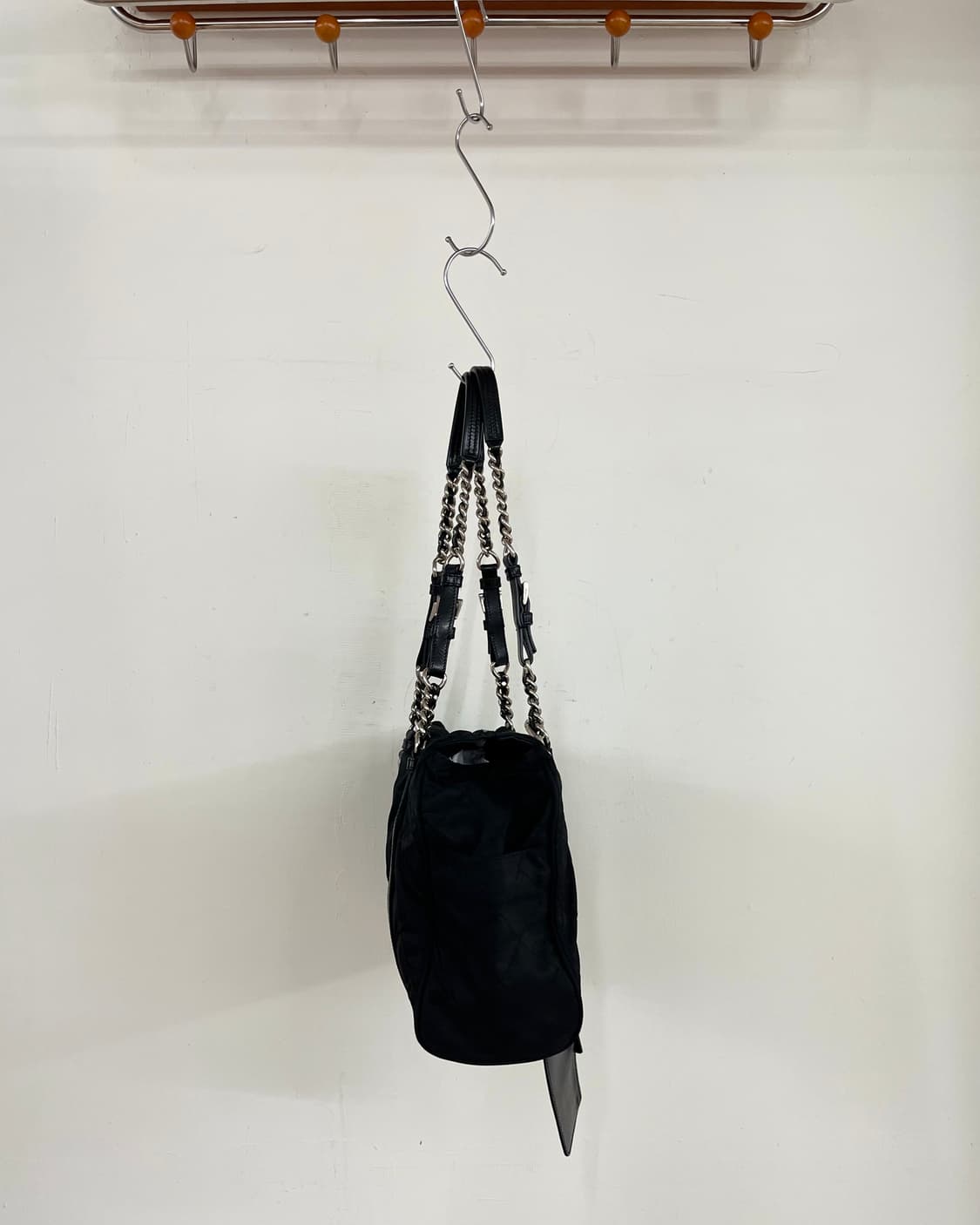 프라다 블랙 퀼티드 나일론 체인 숄더백 상품이미지5