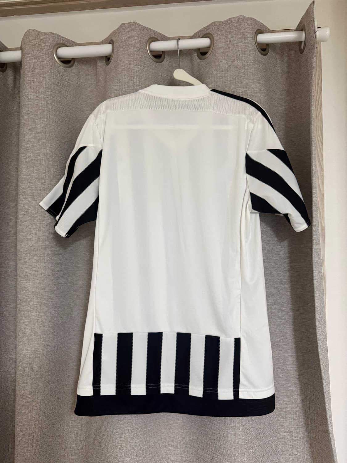 아디다스 유벤투스 Jeep 반팔 저지 상품이미지2