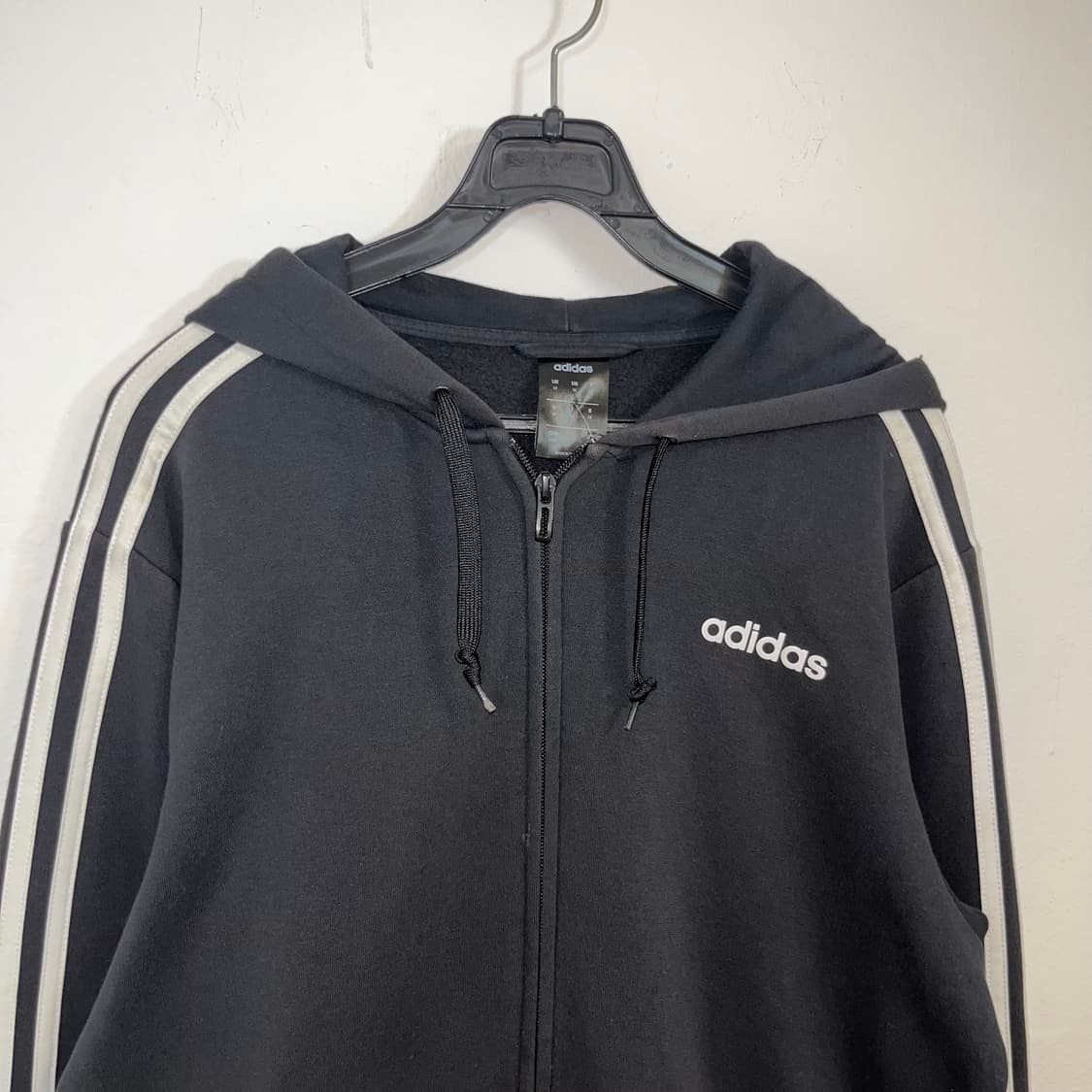 Adidas black hood zip-up 상품이미지5