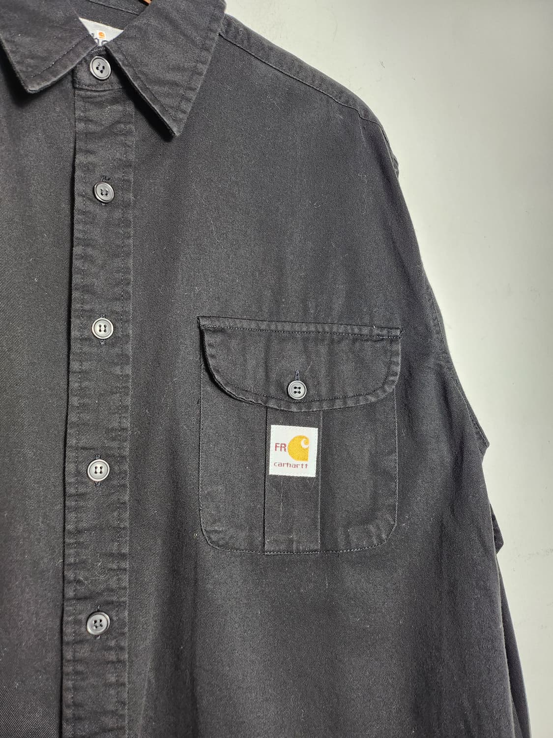 칼하트 블랙 워크셔츠 상품이미지3