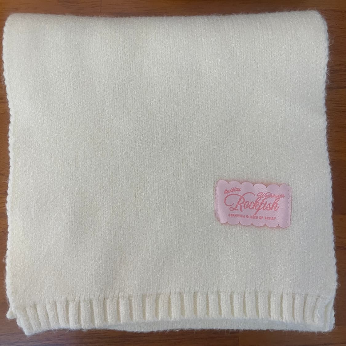 락피쉬 플러피 스카프 목도리 크림색상 상품이미지2