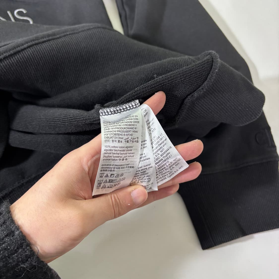 XL 캘빈클라인 CK 블랙 빅로고 후드티 상품이미지5