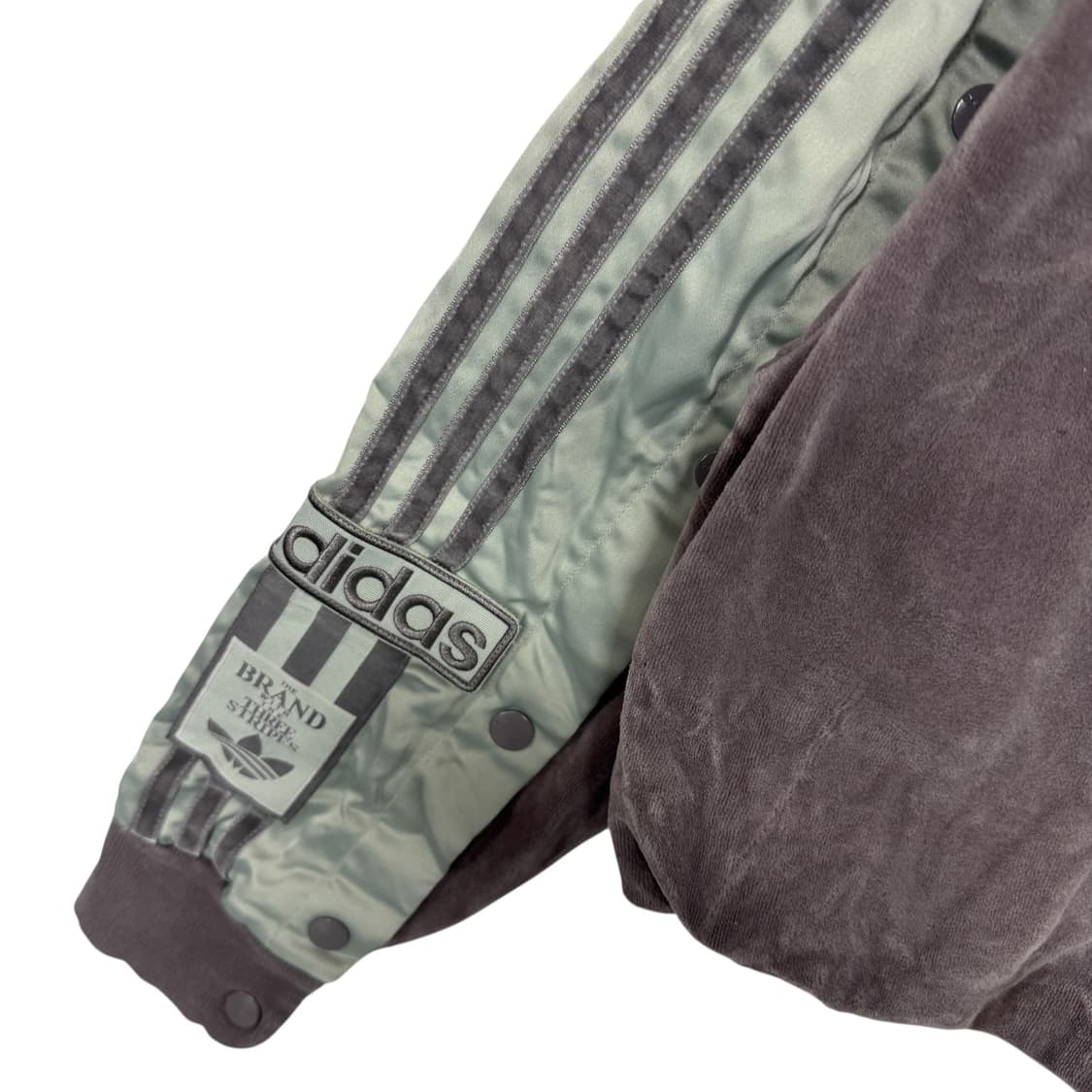 아디다스 아디브레이크 사이드버튼 벨벳후드 상품이미지3