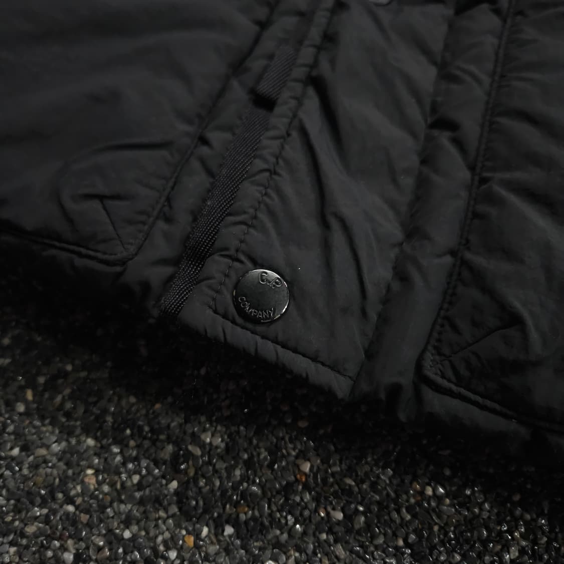 CP 컴퍼니 고글 후디 다운 푸퍼 패딩 (XL) 상품이미지5