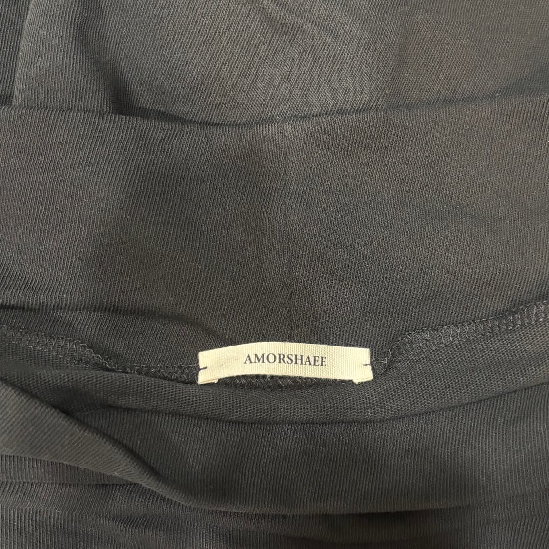 아모르샤이) Line Sweatshirt BK F 상품이미지9