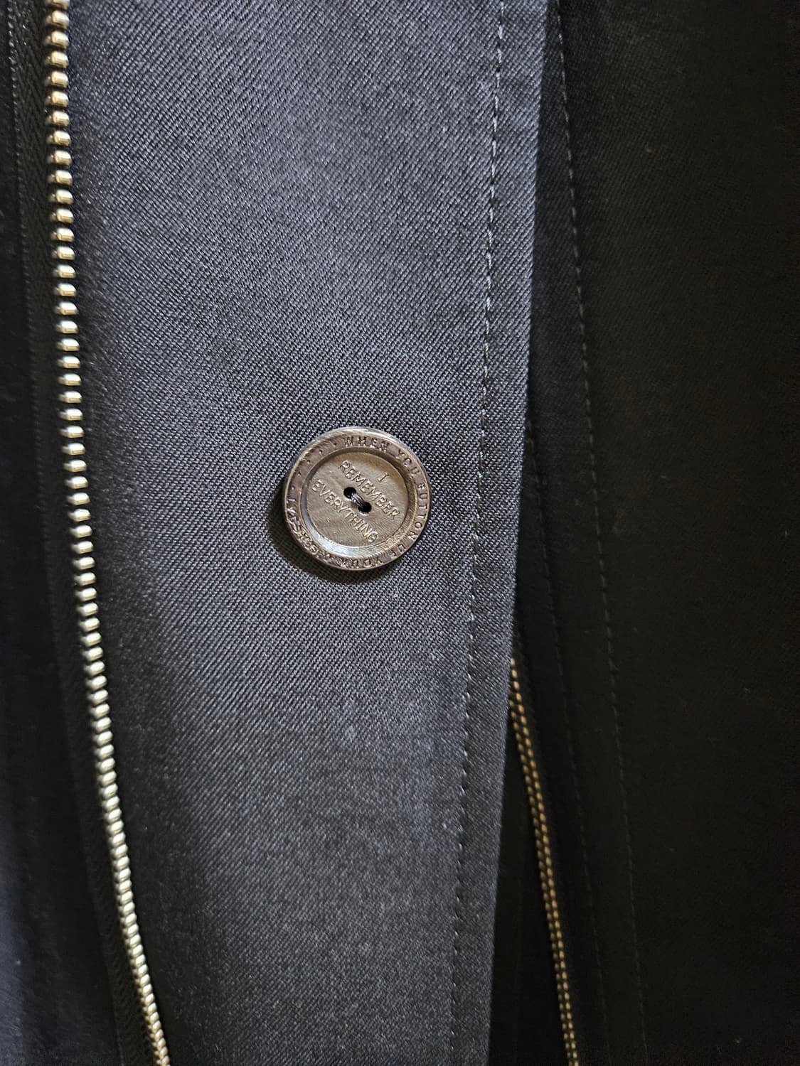 타카히로미야시타 더 솔로이스트 오버 코트 블랙 상품이미지7