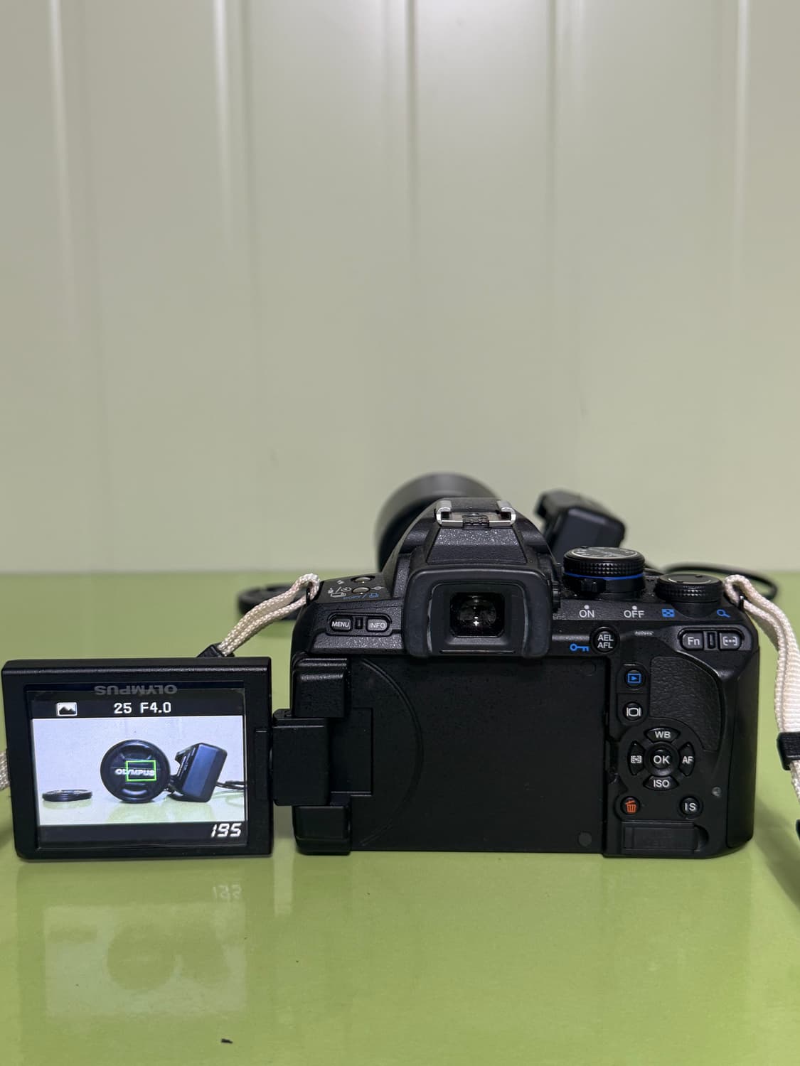 올림푸스 E-620 디지털카메라 상품이미지3