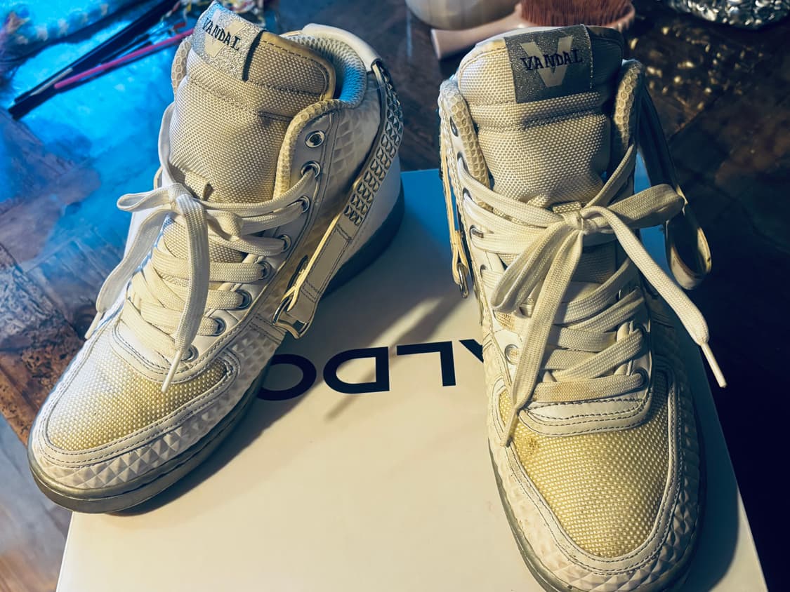 나이키 반달하이 슈프림 화이트 실버 스터드 상품이미지5