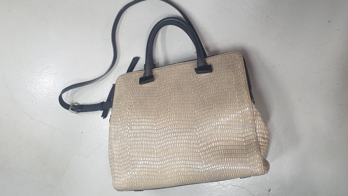 루즈앤라운지 나비드스네이크스킨더블집 가죽가방 상품이미지2