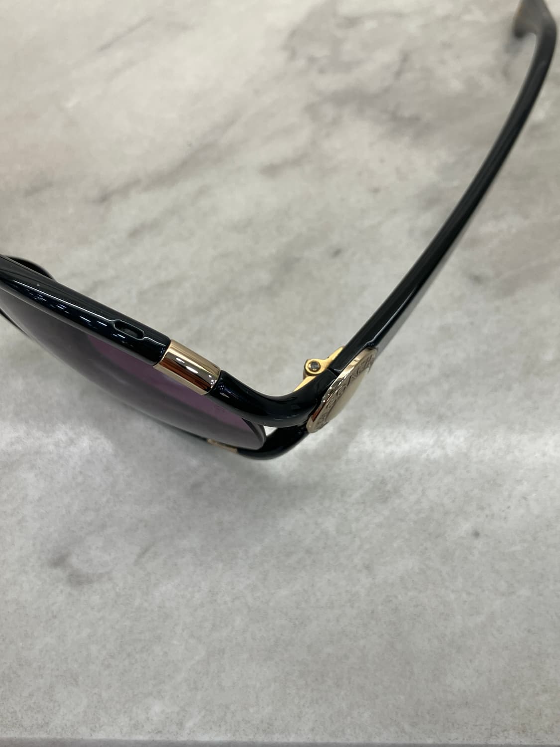 코치 COACH 퍼플 틴트 오벌 선글라스(36g) 상품이미지2