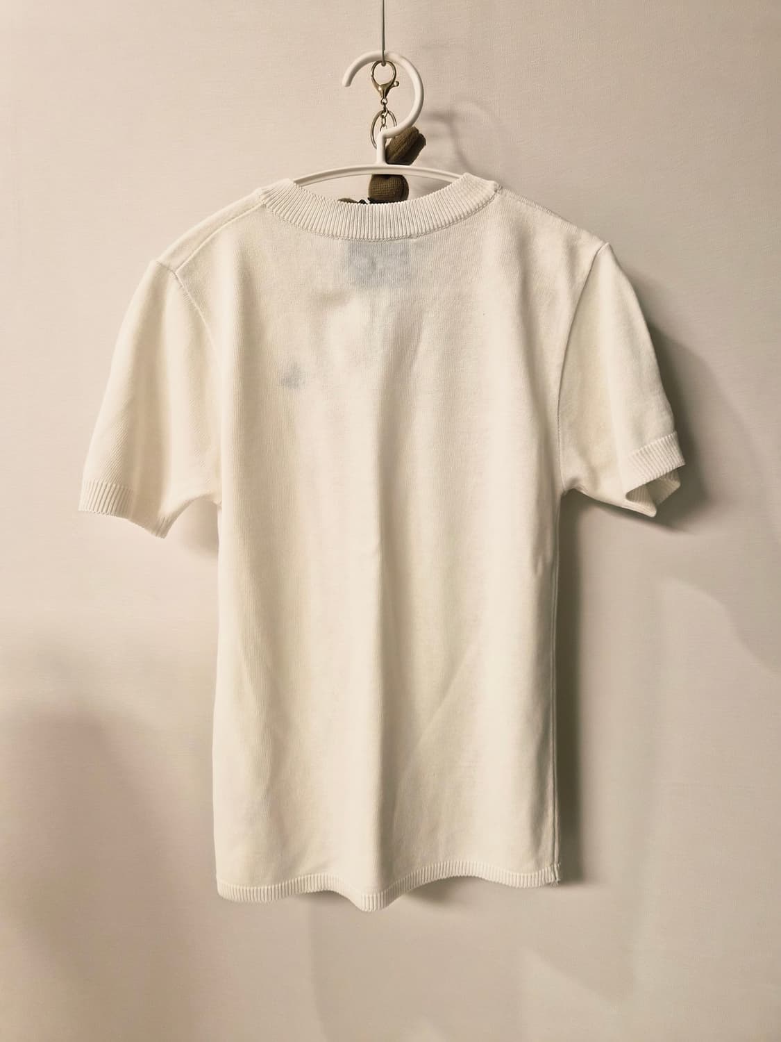 비비안 웨스트우드 정품 ORB 로고 반팔 브이넥 니트 상품이미지5