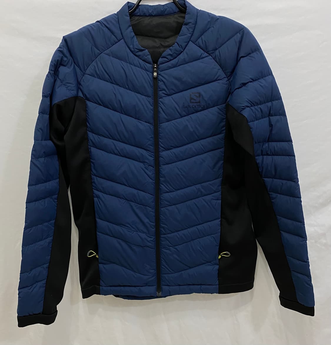 살로몬 경량패딩 라이트다운 패널하이브리드 상품이미지1