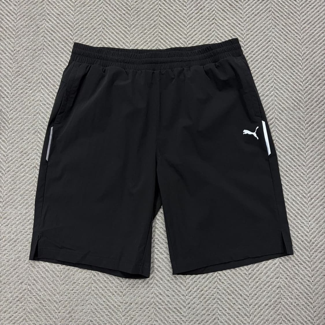 푸마 로고 트레이닝 쇼츠  v2576 상품이미지1