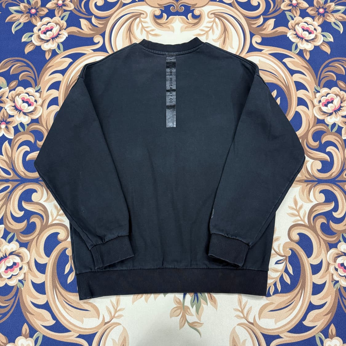 (L)라이프워크 Lifework 빅로고 맨투맨(블랙) 상품이미지4