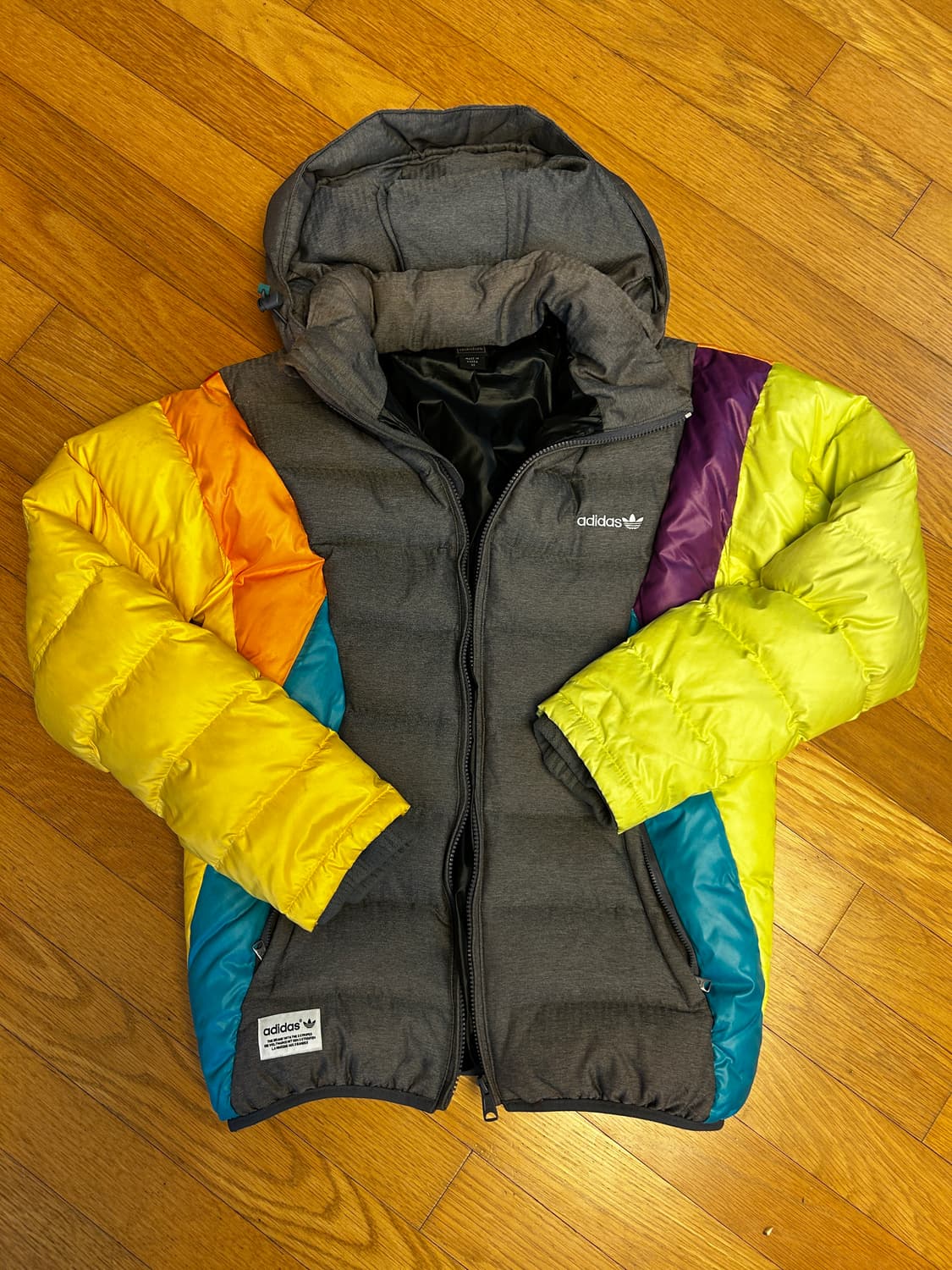 아디다스 빈티지 패딩 상품이미지1