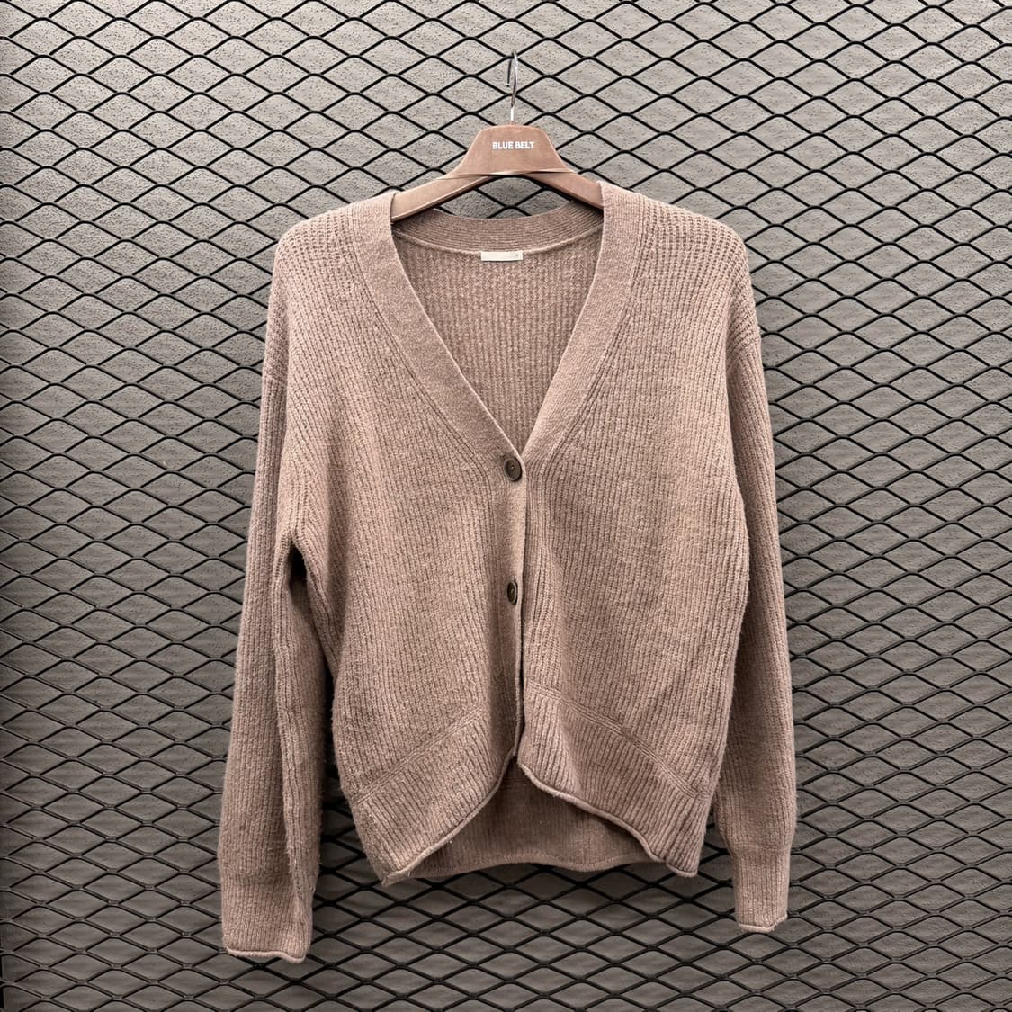 JPN VINTAGE 헤어리 와플 니트 가디건 드롭숄더 빅버튼 디테일 상품이미지2