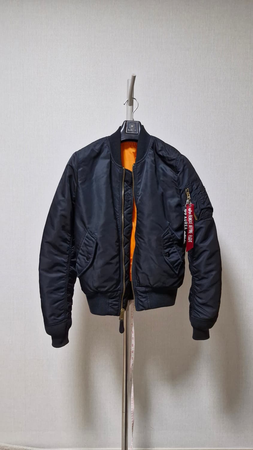 알파인더스트리 MA-1 블랙 항공점퍼 xs 상품이미지1