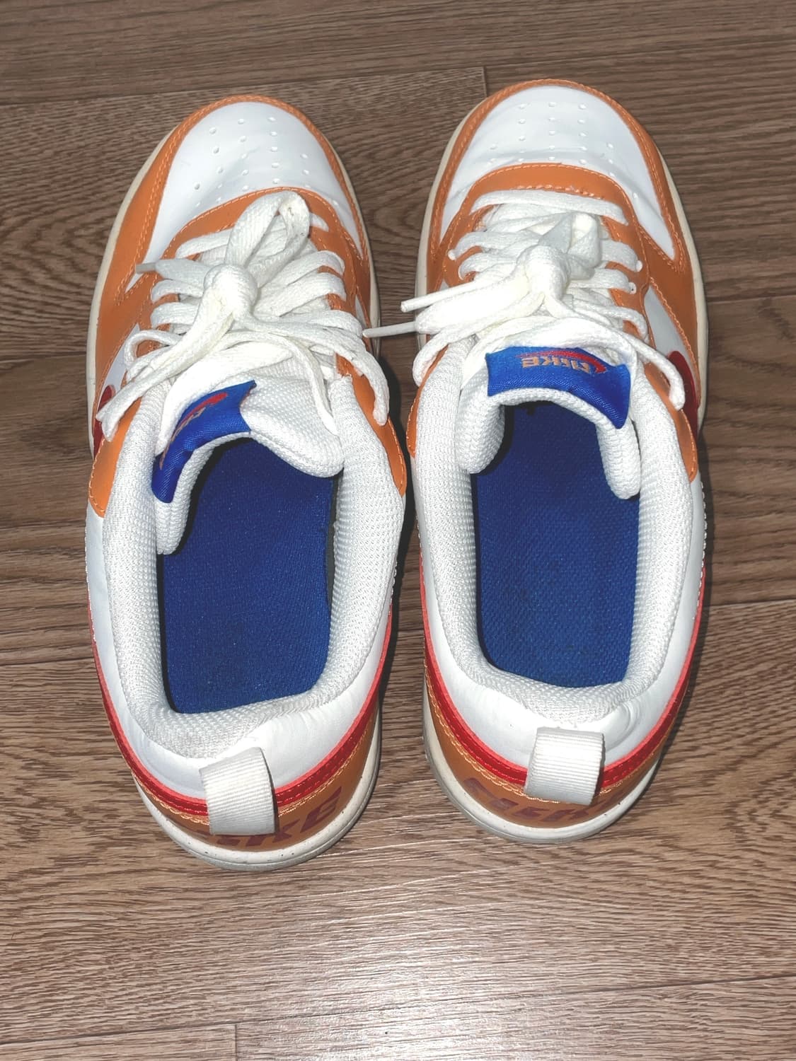 나이키 코트 버로우 2 핫 커리 245 상품이미지8