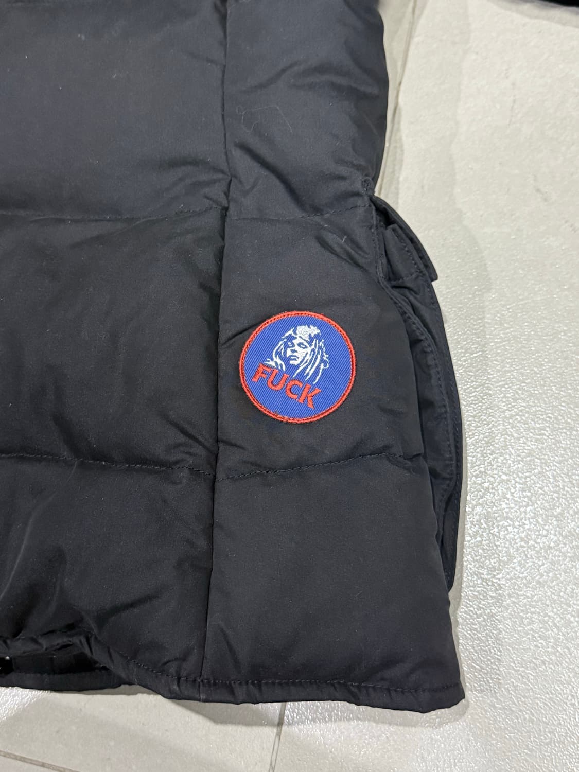 히스테릭 글래머 아카이브 히스걸과 fuk 패치 헤비 패딩 자켓 상품이미지2