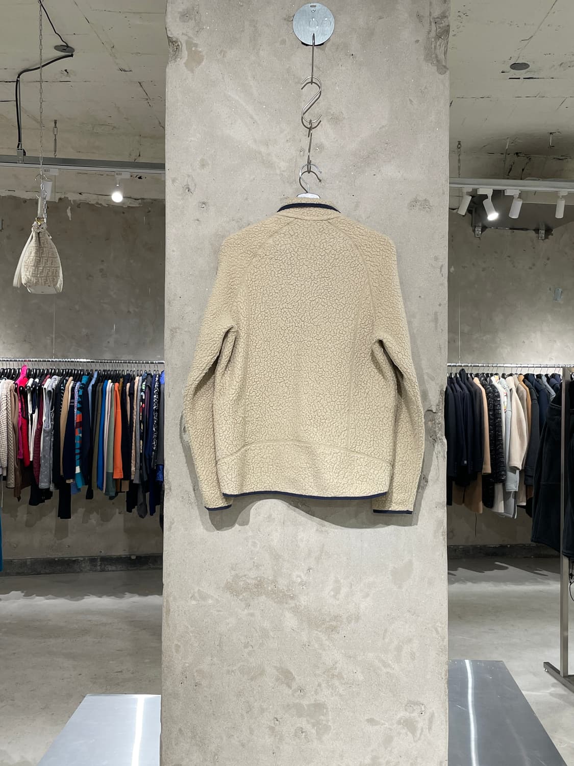 파타고니아 베이지 레트로 파일 펠리칸 플리스 상품이미지6