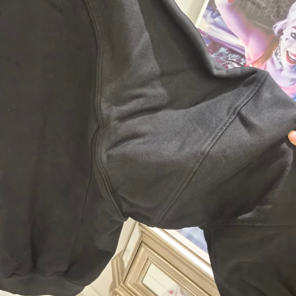 송지오옴므 블랙 맨투맨 상품이미지3