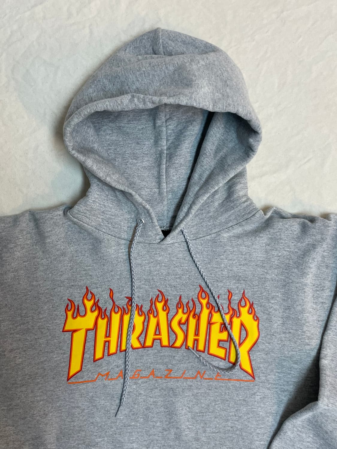 트래셔 후드티 상품이미지2