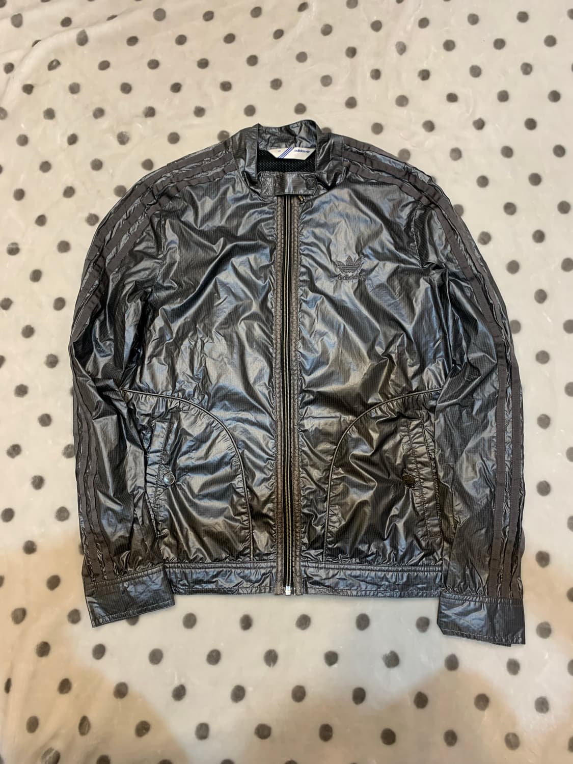 아디다스 메탈그레이 바람막이 상품이미지1