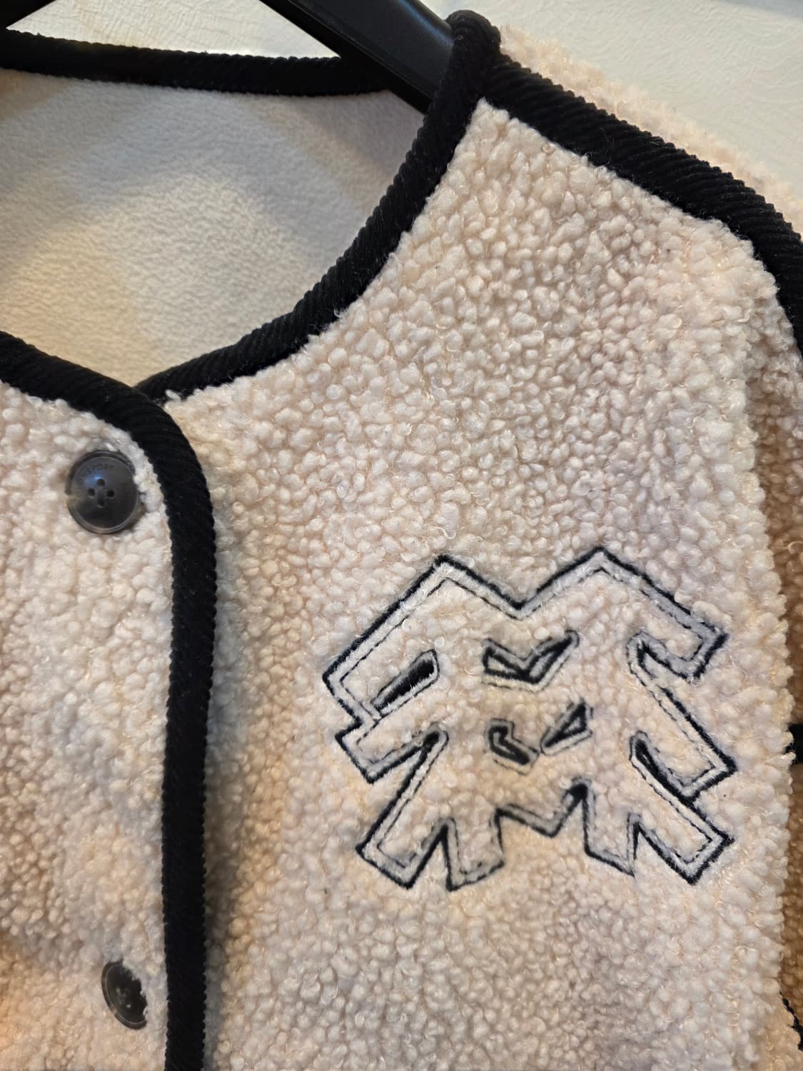 코오롱스포츠 아이보리 뽀글이 하프 자켓 상품이미지1