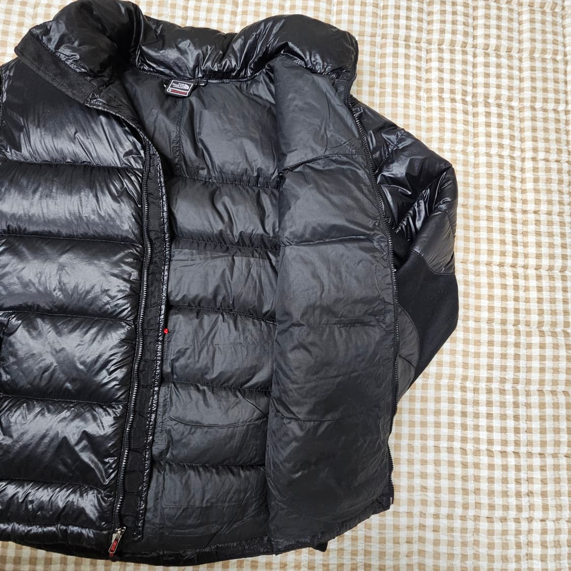 노스페이스 구스다운 경량패딩 남자100 상품이미지6