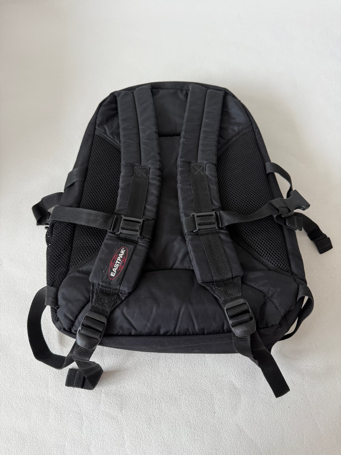 이스트팩(EASTPAK) 백팩(안감 코팅 사용감) 상품이미지6